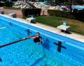 12075 swimming 03